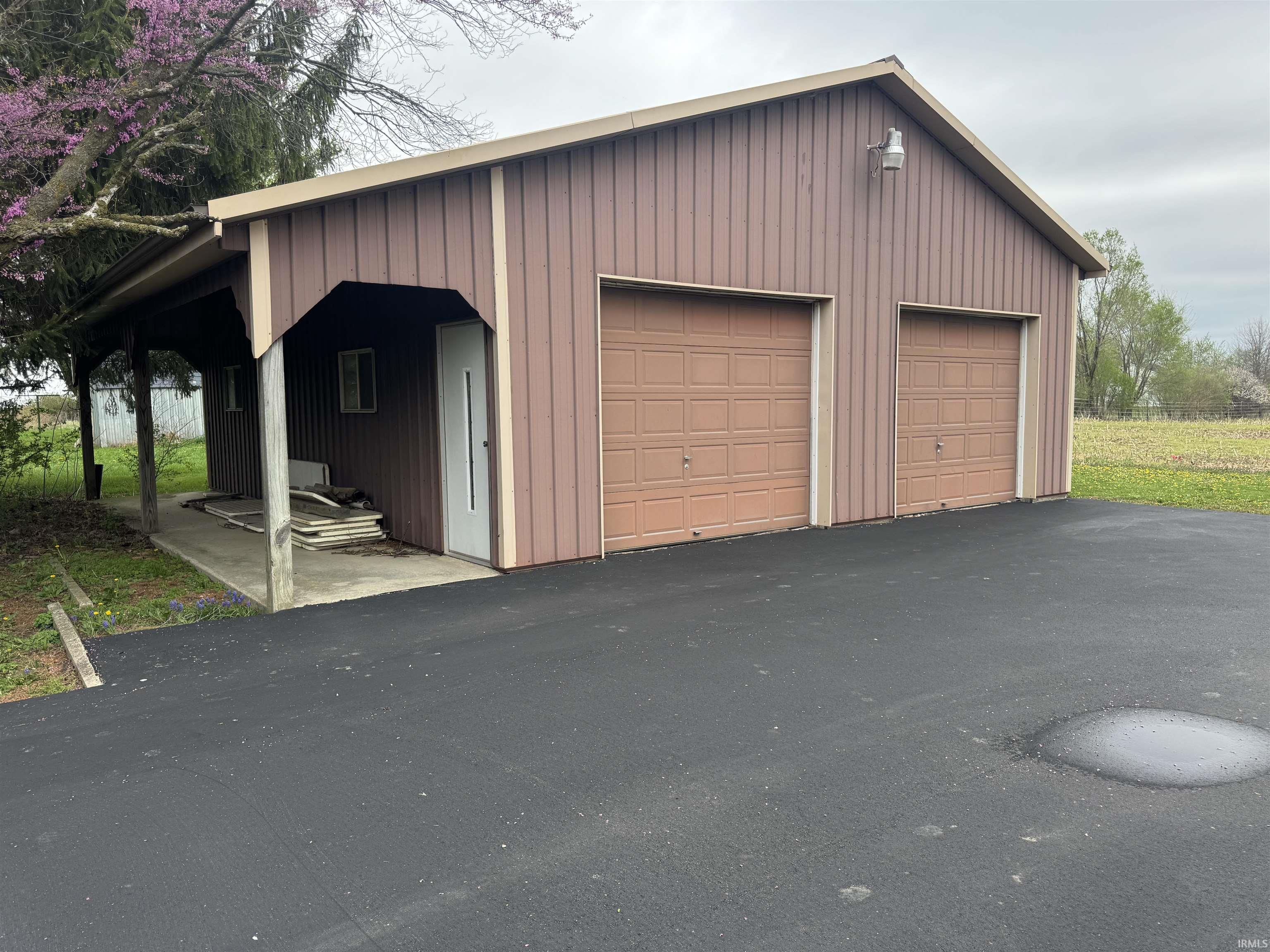 2061 South Salem Road Monroe, IN 46772 - Photo 20 of 21