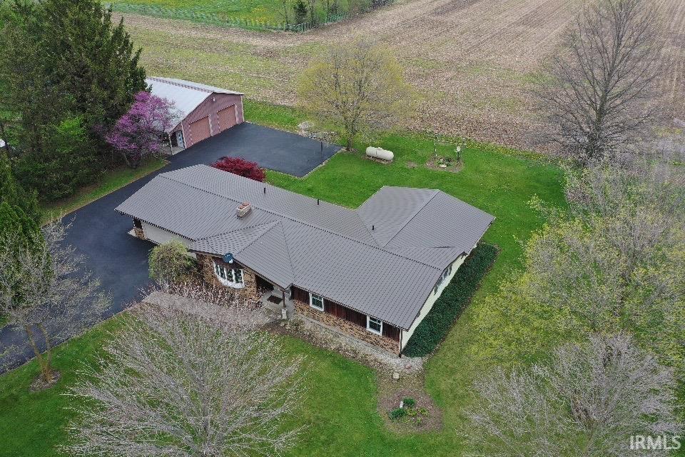 2061 South Salem Road Monroe, IN 46772 - Photo 3 of 21