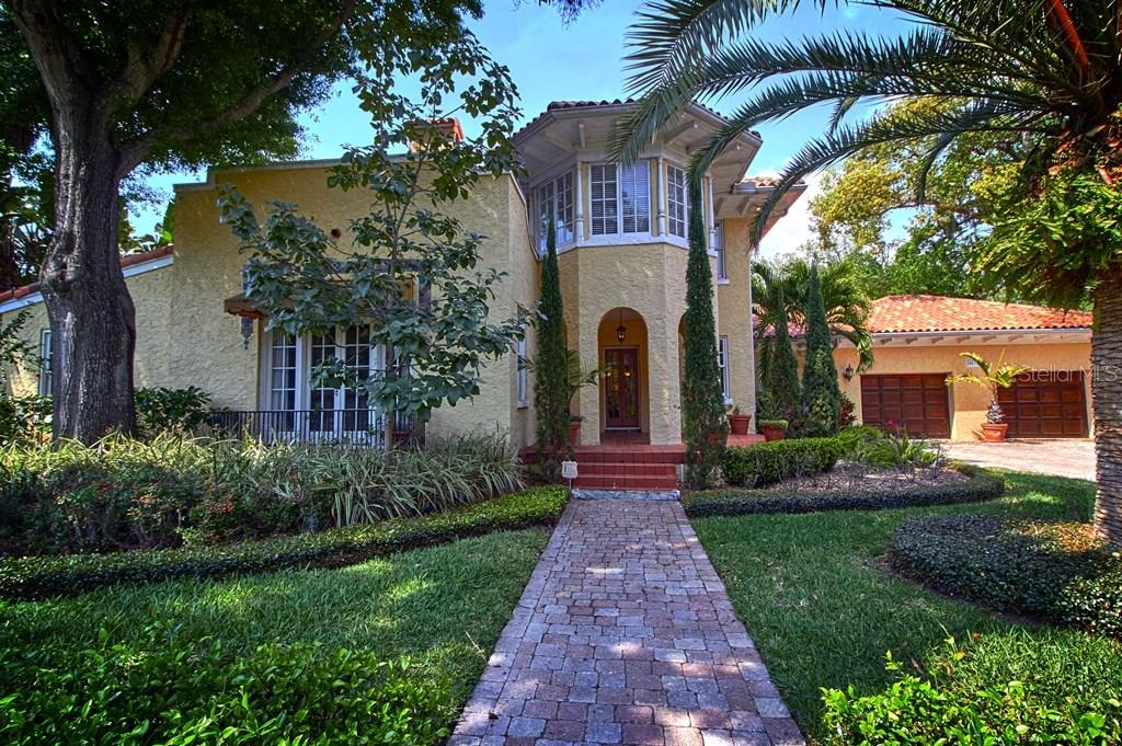 4811 West Woodmere Road Tampa, FL 33609 - Photo 1 of 1