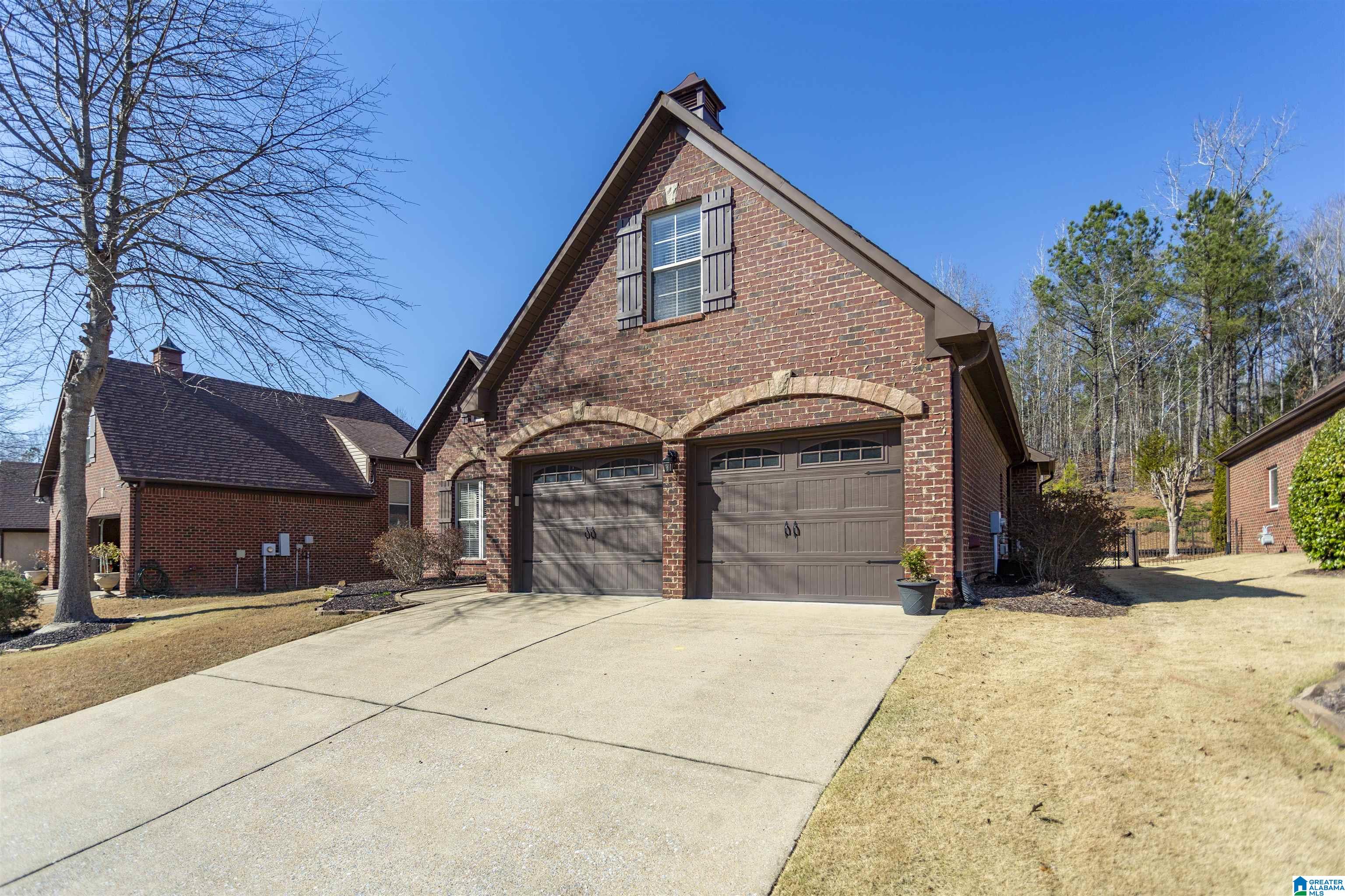 406 Ballantrae Road Pelham, AL 35124 - Photo 4 of 51