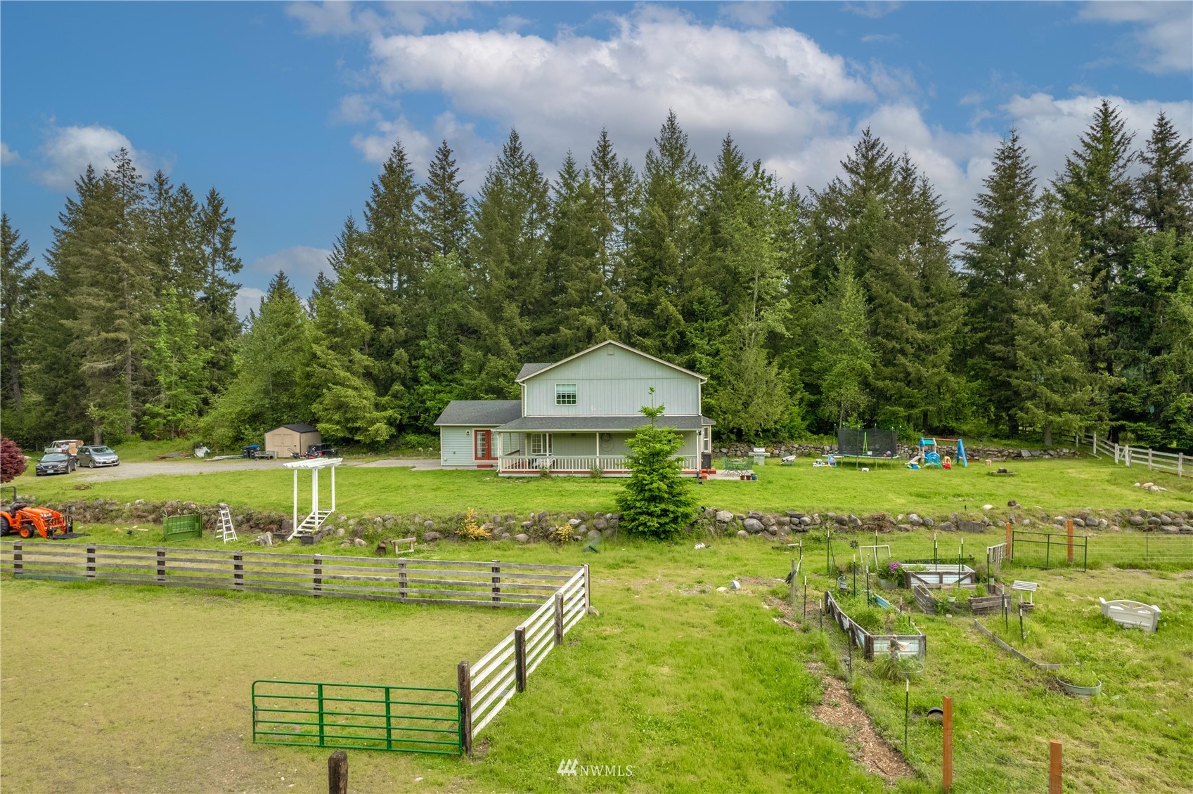 17105 Vail Loop Road Southeast Rainier, WA 98576 - Photo 11 of 36 Gallery Image 11