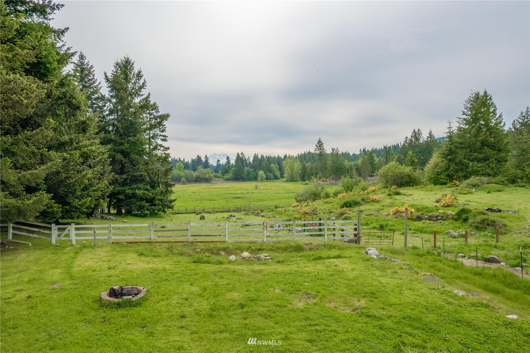 17105 Vail Loop Road Southeast Rainier, WA 98576 - Photo 12 of 36 Gallery Image 12