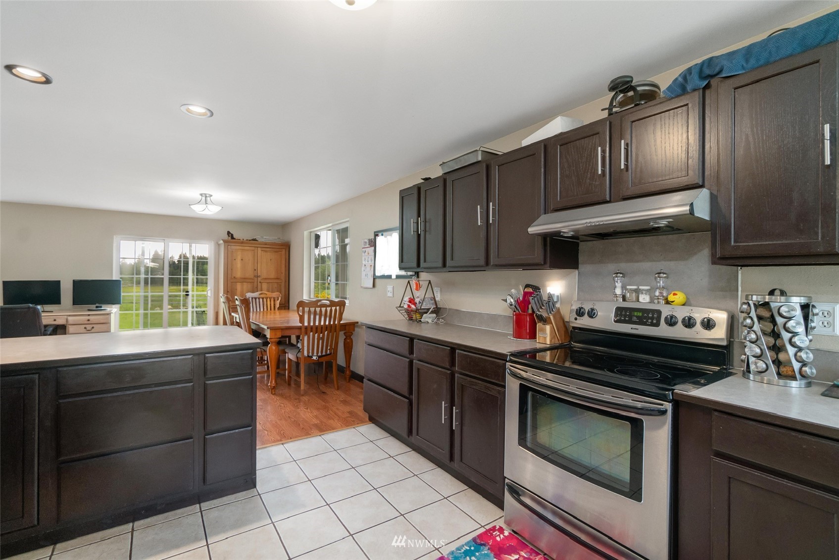 17105 Vail Loop Road Southeast Rainier, WA 98576 - Photo 20 of 36 Gallery Image 20