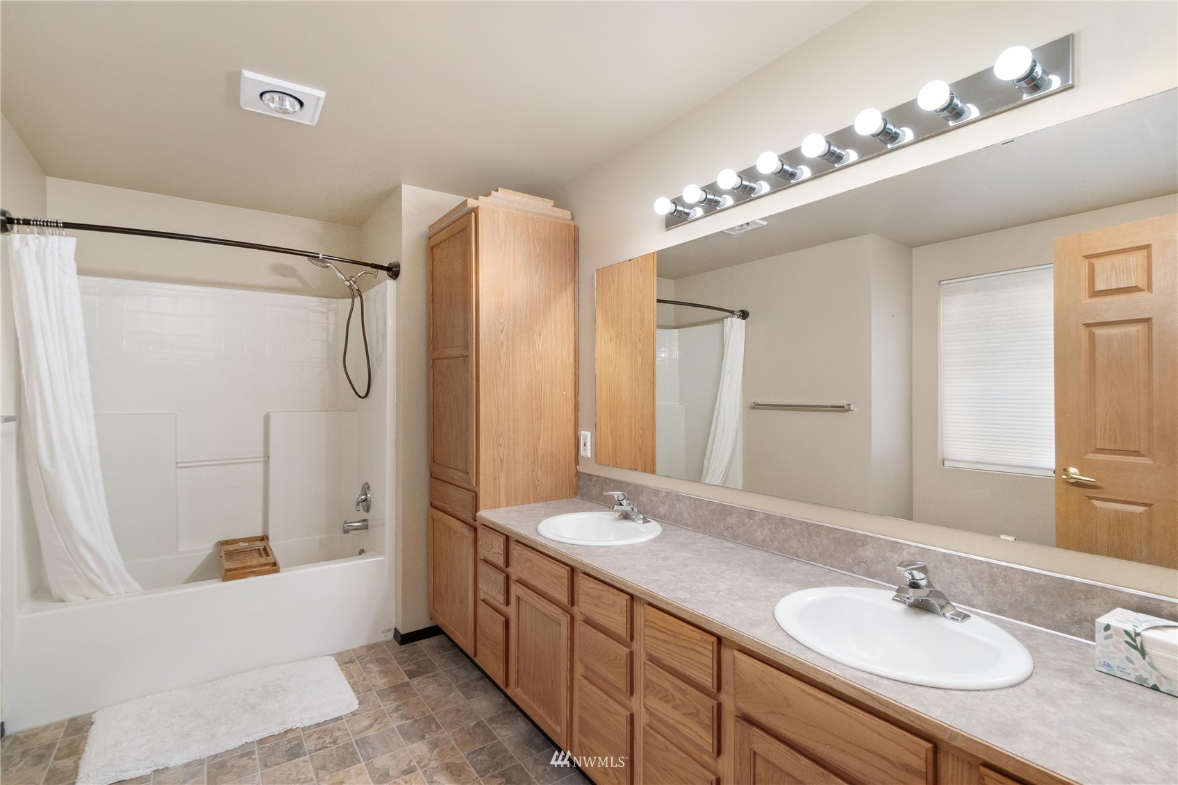 17105 Vail Loop Road Southeast Rainier, WA 98576 - Photo 30 of 36 Gallery Image 30