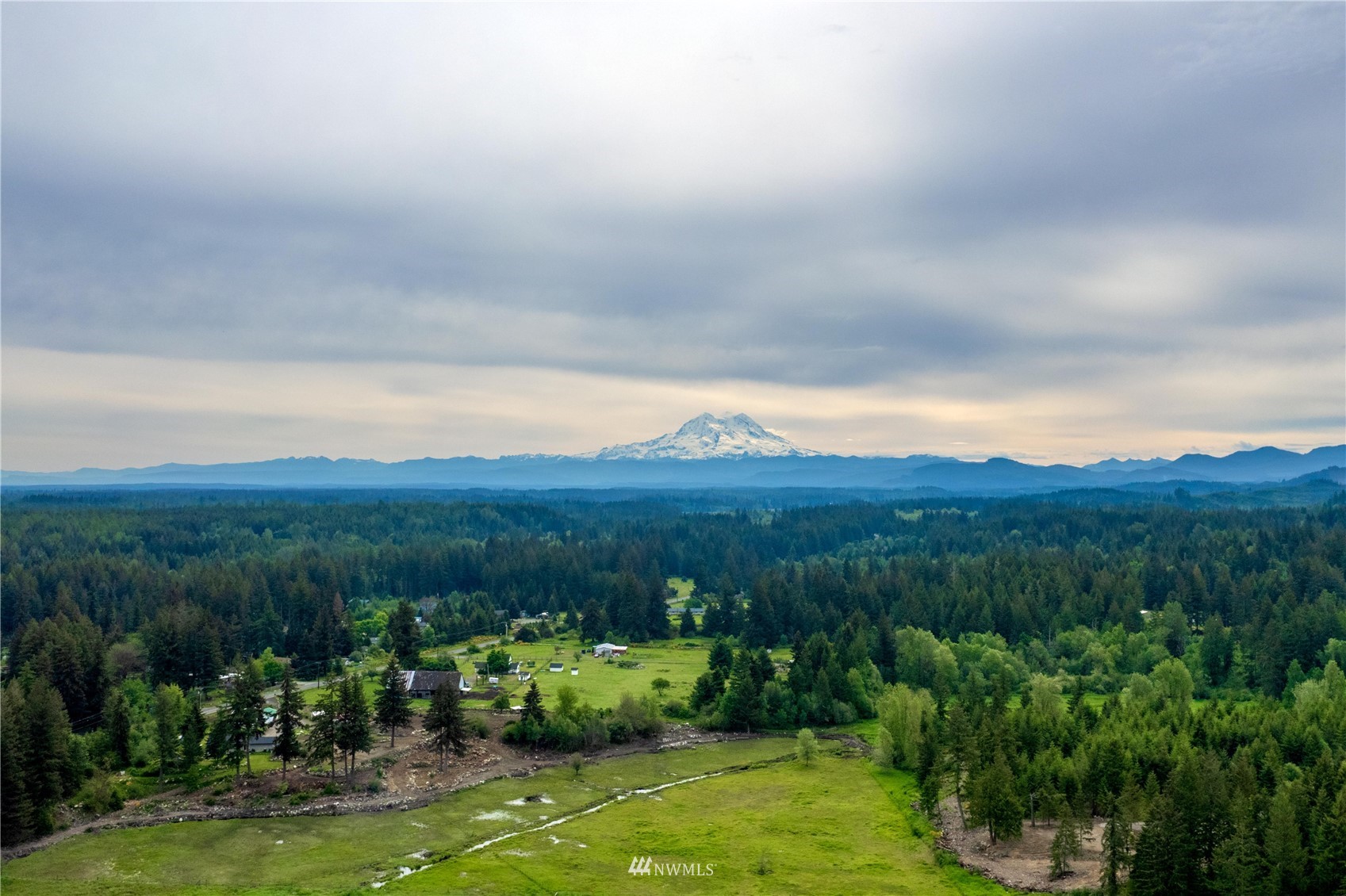 17105 Vail Loop Road Southeast Rainier, WA 98576 - Photo 8 of 36 Gallery Image 8