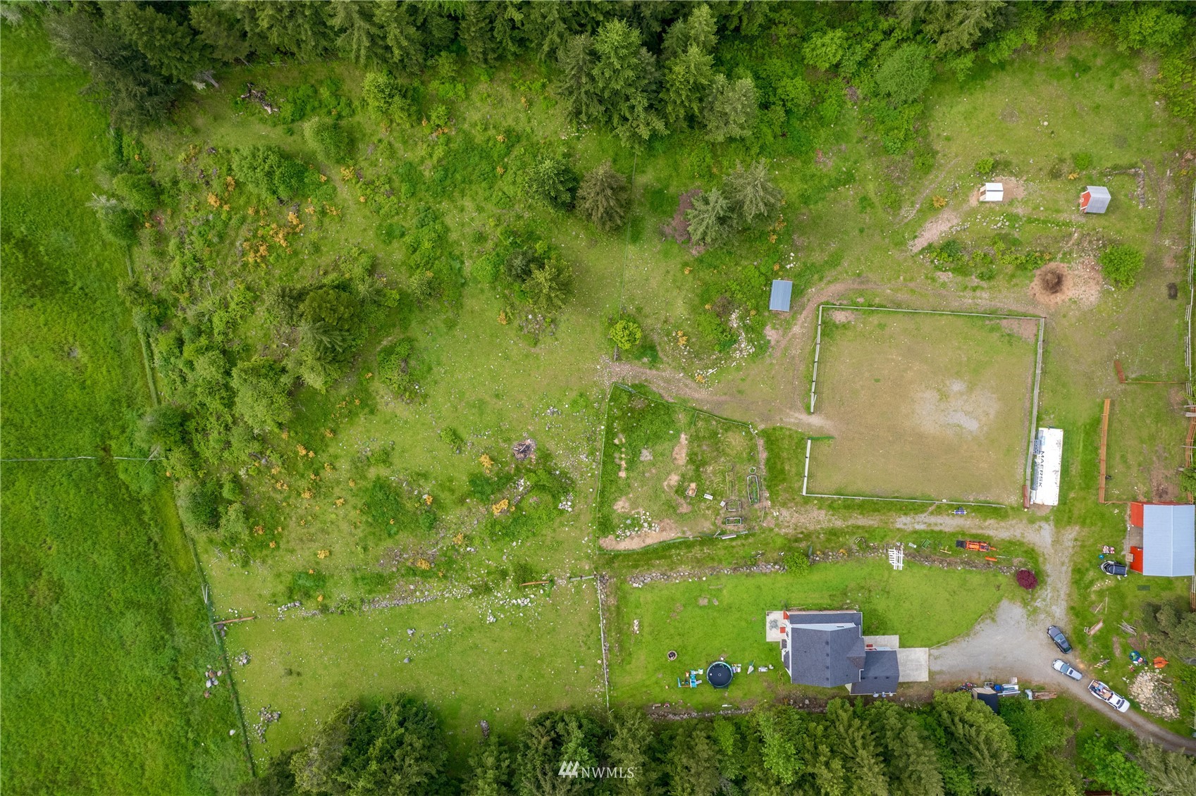 17105 Vail Loop Road Southeast Rainier, WA 98576 - Photo 10 of 36 Gallery Image 10