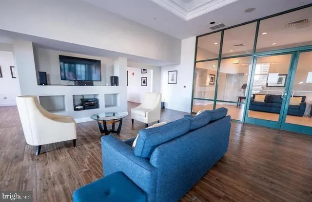 $2,200 | 414 Water Street, Unit 2309, Baltimore, MD 21202