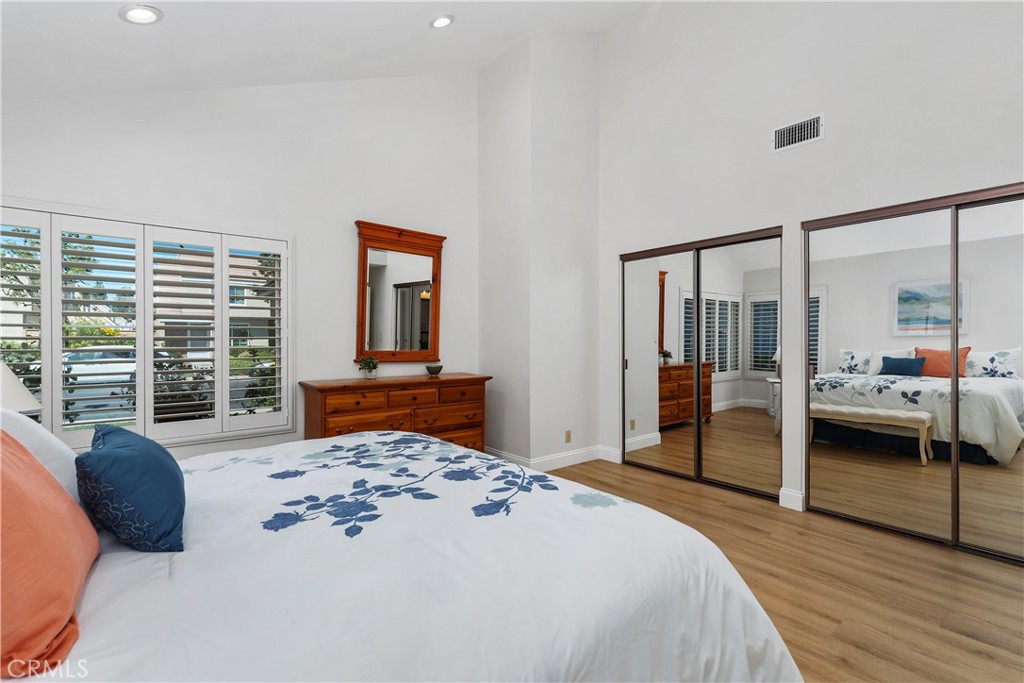 4 Redhawk Irvine, CA 92604 - Photo 11 of 32 Primary Bedroom