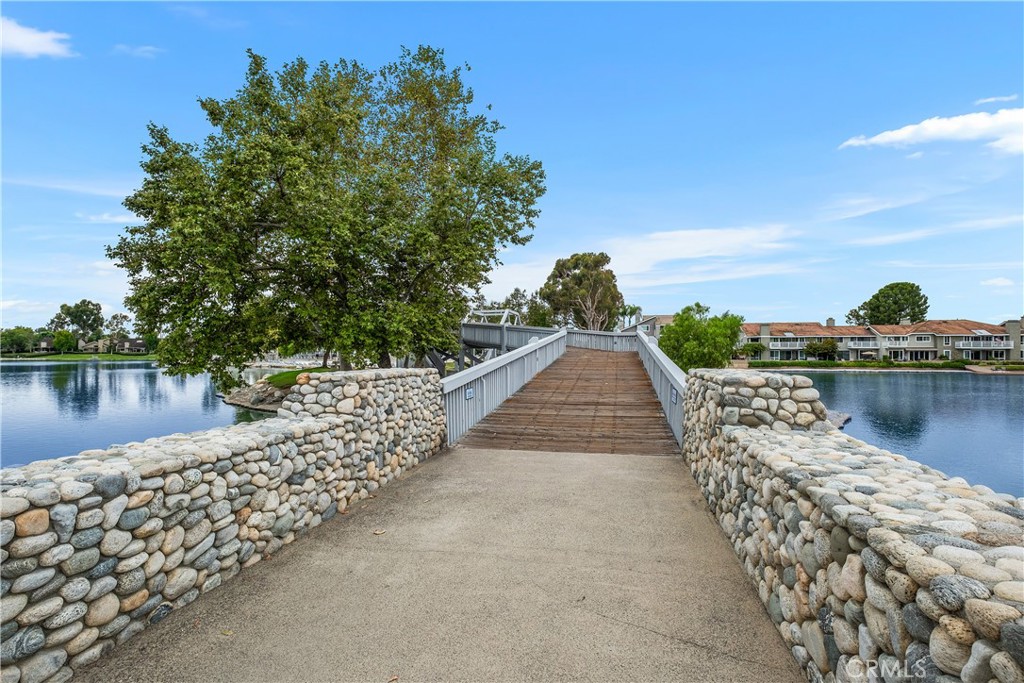 4 Redhawk Irvine, CA 92604 - Photo 31 of 32