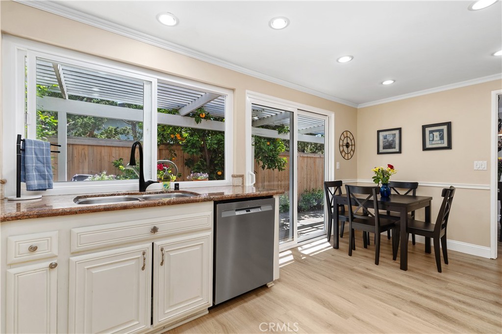 4 Redhawk Irvine, CA 92604 - Photo 7 of 32