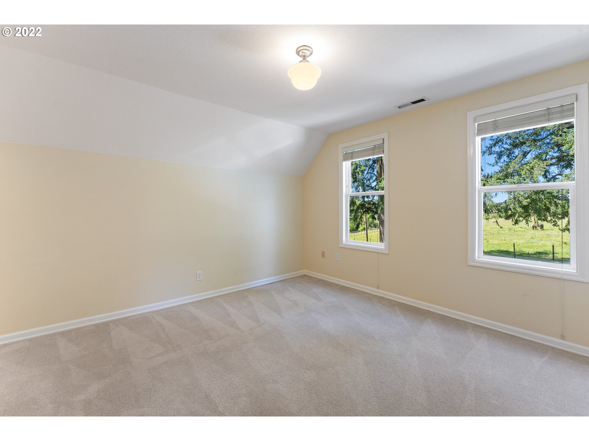 35800 Southwest Deer Park Road Wilsonville, OR 97070 - Photo 20 of 32 Gallery Image 20