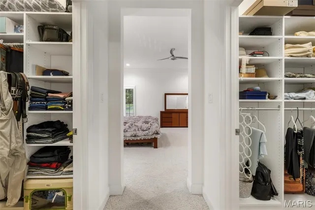 $1,695,000 | 327 Chasselle Lane, St. Louis, MO 63141