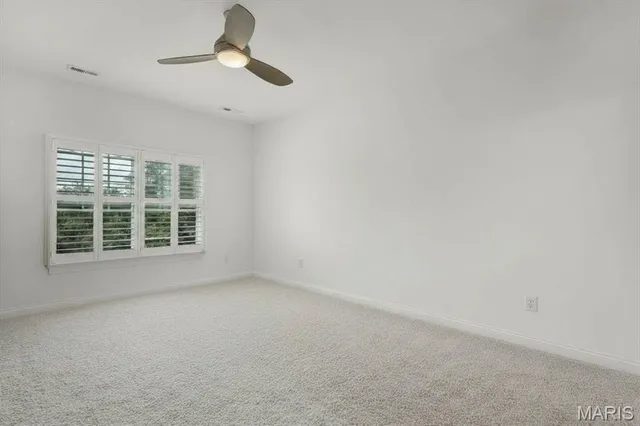 $1,695,000 | 327 Chasselle Lane, St. Louis, MO 63141