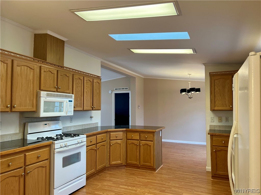 9896 Limehouse Drive Clarence, NY 14031 - Photo 6 of 21