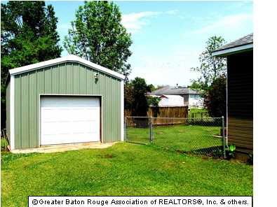 15237 Point Chenier Avenue Baton Rouge, LA 70817 - Photo 13 of 14 Gallery Image 13