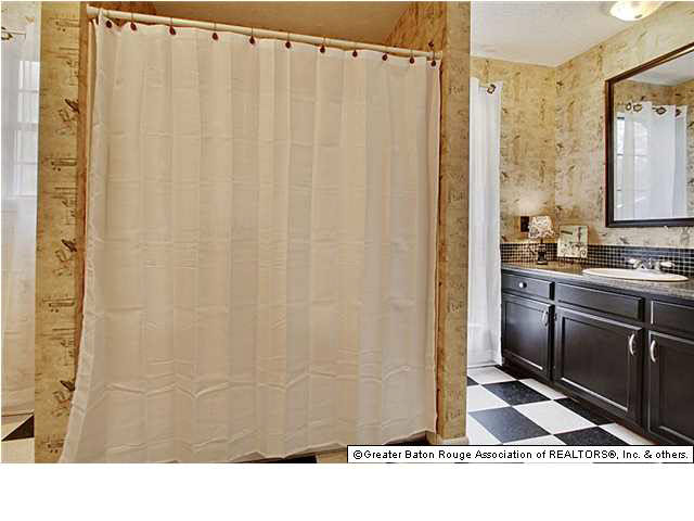 15237 Point Chenier Avenue Baton Rouge, LA 70817 - Photo 7 of 14 Gallery Image 7