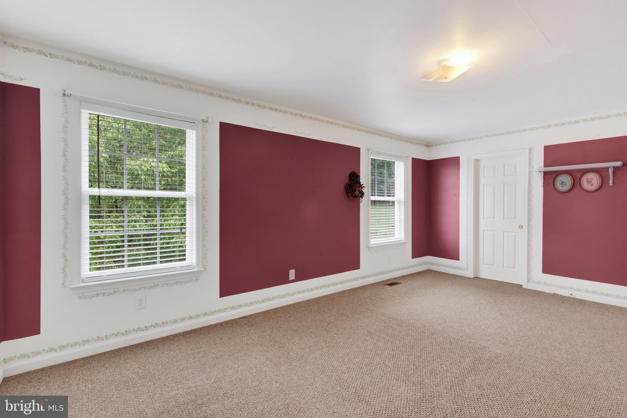 57 Pendyrus Street Delta, PA 17314 - Photo 16 of 28 Primary Bedroom