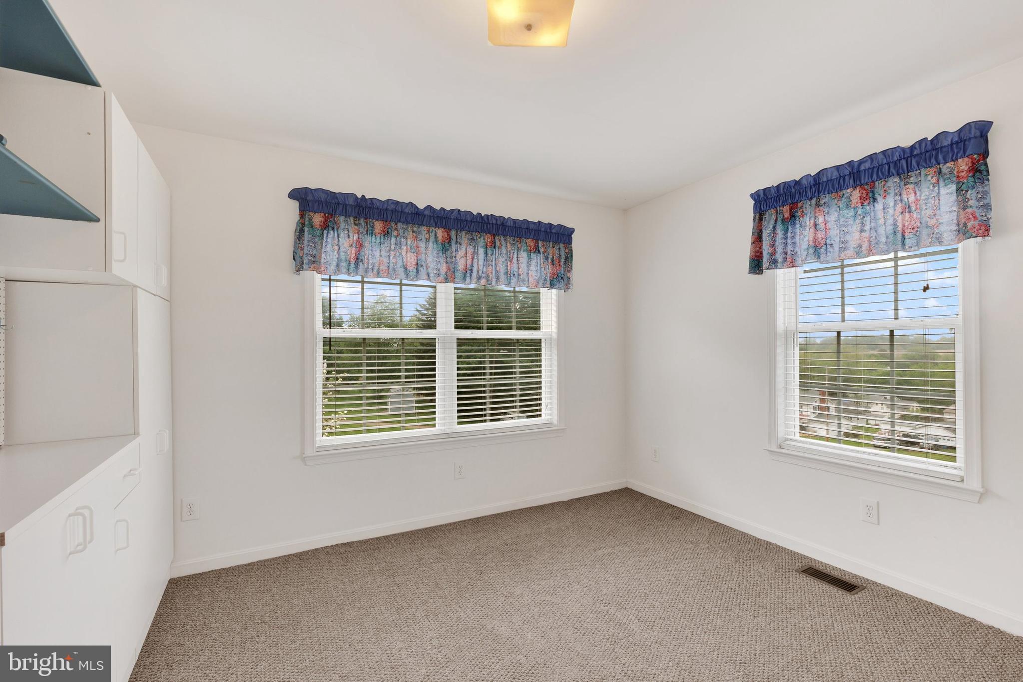 57 Pendyrus Street Delta, PA 17314 - Photo 22 of 28 Bedroom 3