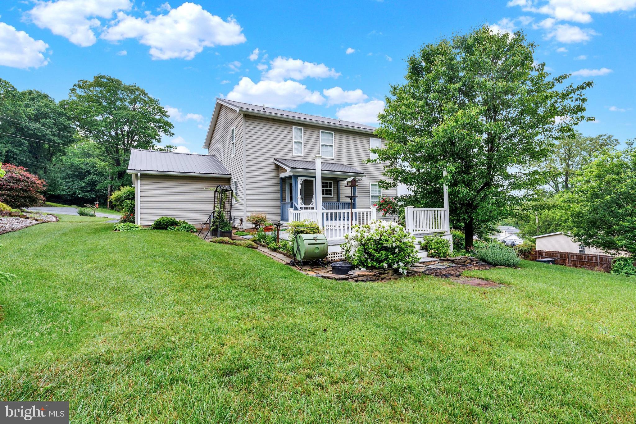 57 Pendyrus Street Delta, PA 17314 - Photo 28 of 28 Rear Yard