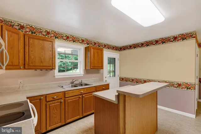 $379,000 | 57 Pendyrus Street, Delta, PA 17314