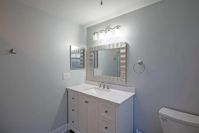 $875,000 | 420 South 4th Street, Amelia Island, FL 32034