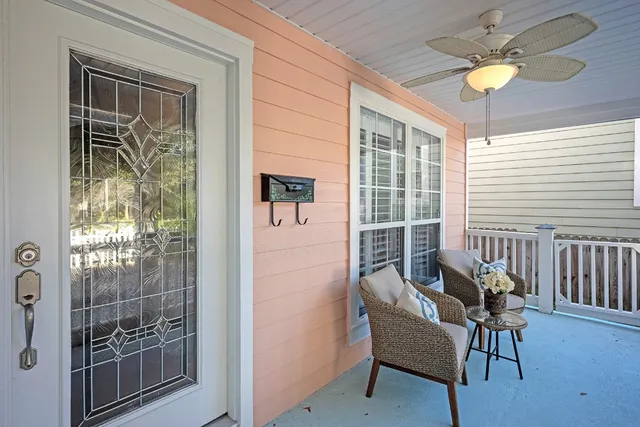 $875,000 | 420 South 4th Street, Amelia Island, FL 32034