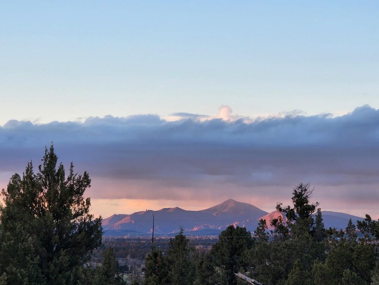 21020 Southwest Gift Road Bend, OR 97703 - Photo 51 of 51 Sunset from backyard of Smith Rock!