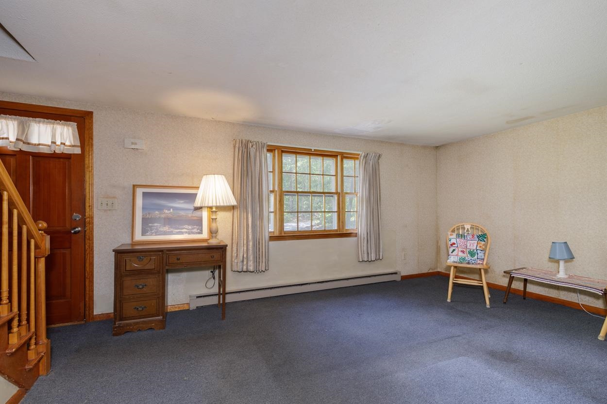 3 Madison Avenue Pelham, NH 03076 - Photo 6 of 42