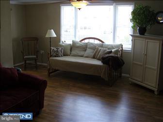 108 Greenfield Road Newark, DE 19713 - Photo 5 of 6 Family Room