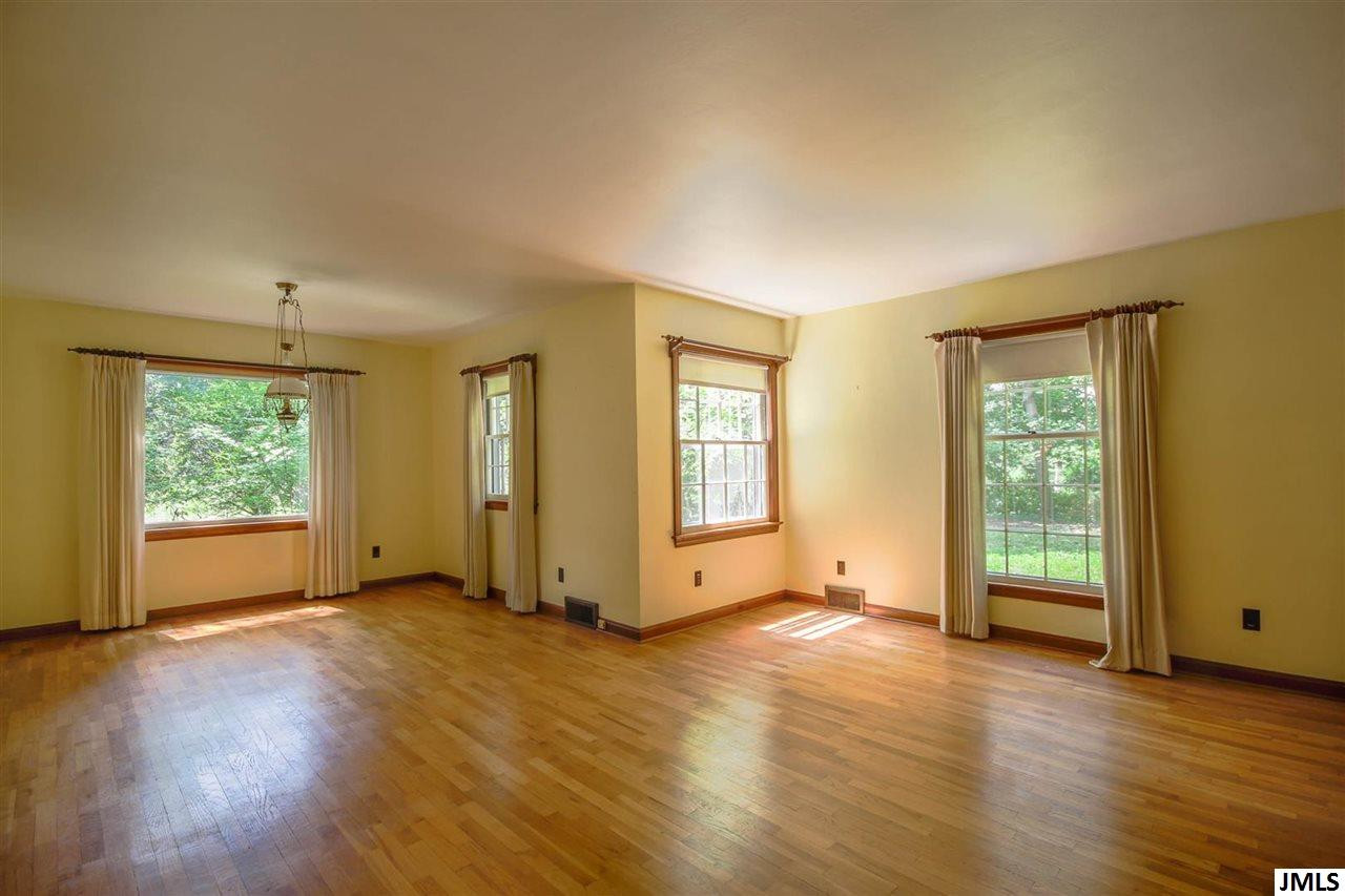 4499 South Jackson Road Jackson, MI 49203 - Photo 6 of 25 Photo 6
