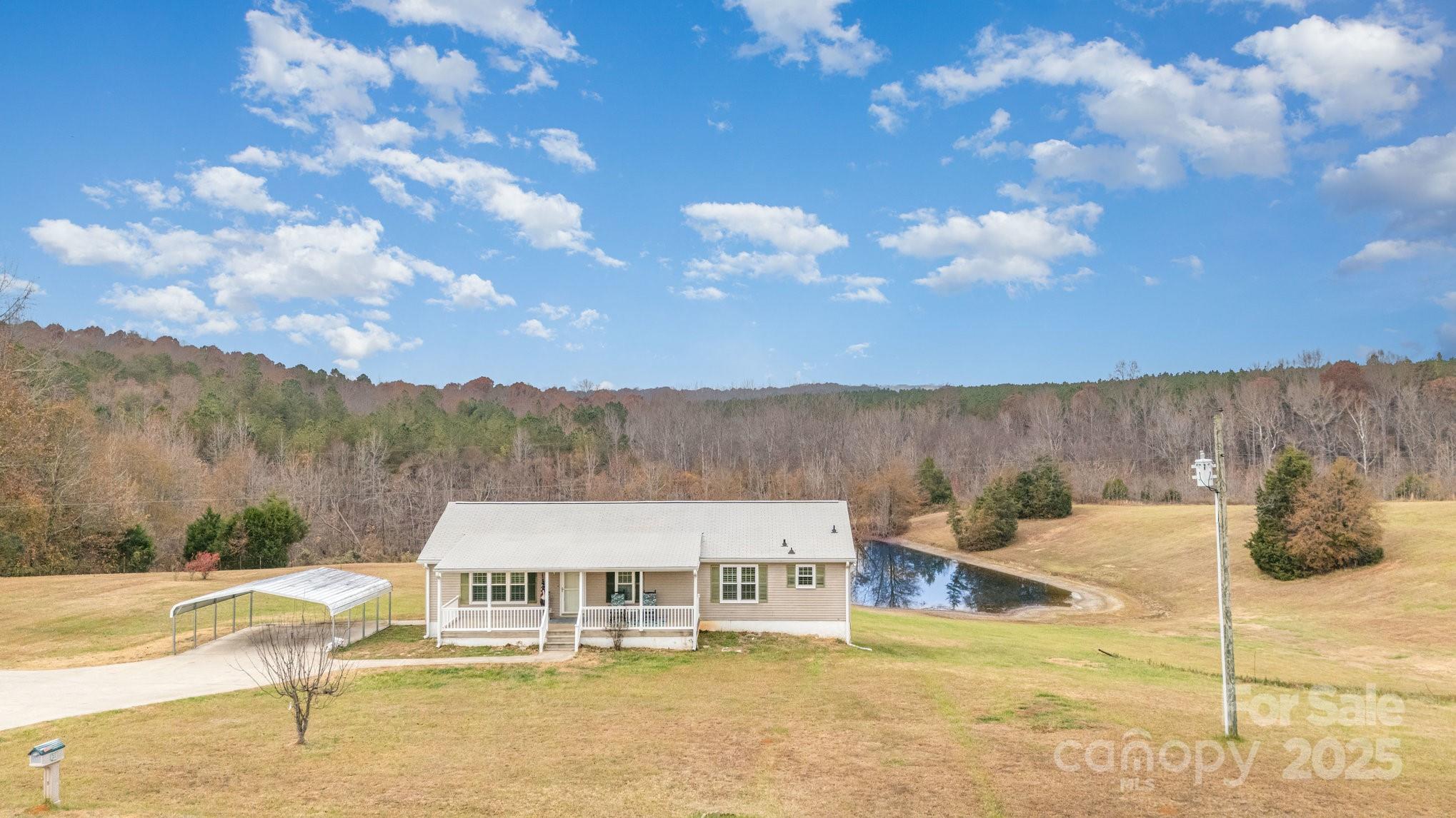 694 State Rd S-44-407 Jonesville, SC 29353 - Photo 1 of 24 Gallery Image 1