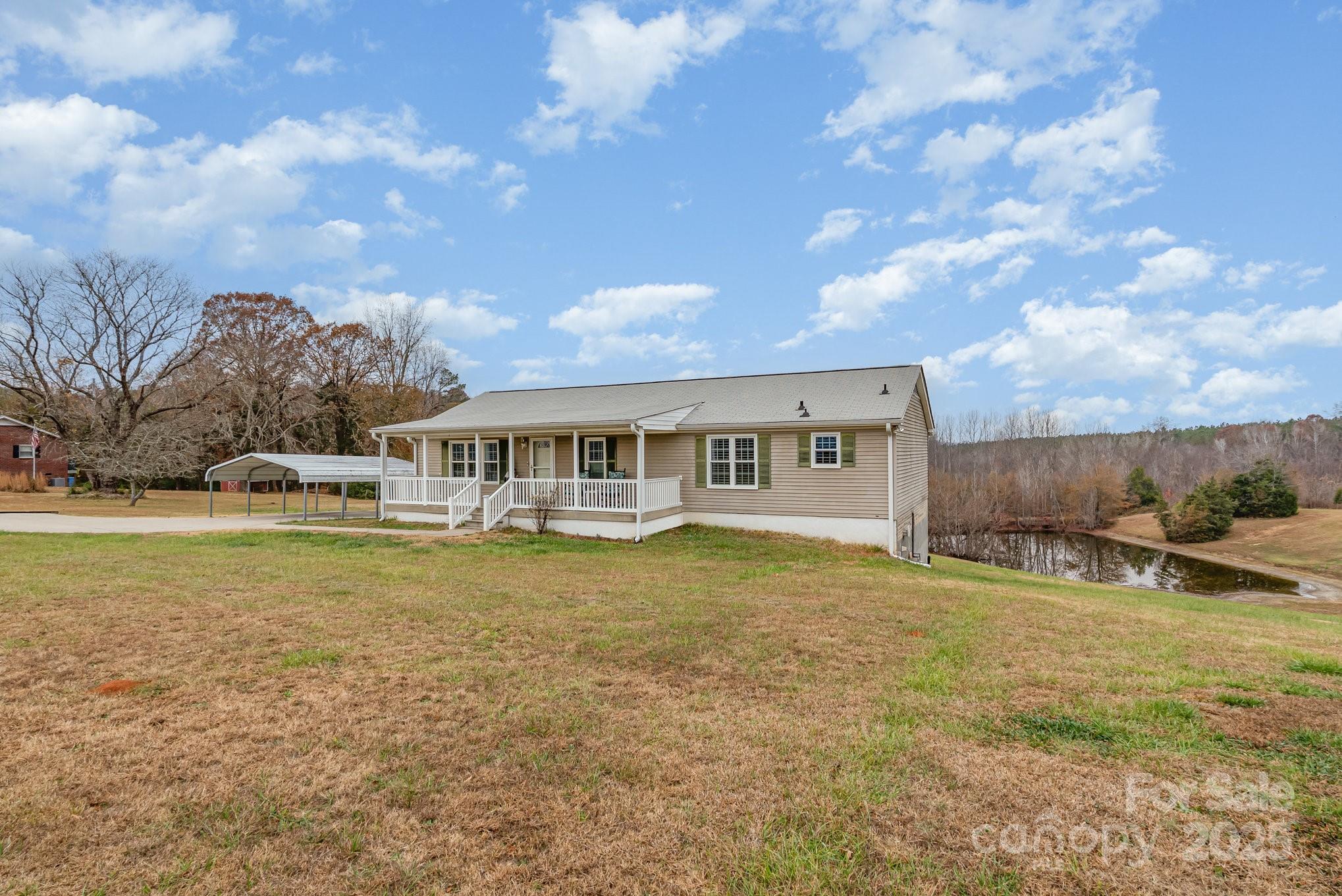 694 State Rd S-44-407 Jonesville, SC 29353 - Photo 3 of 24 Gallery Image 3