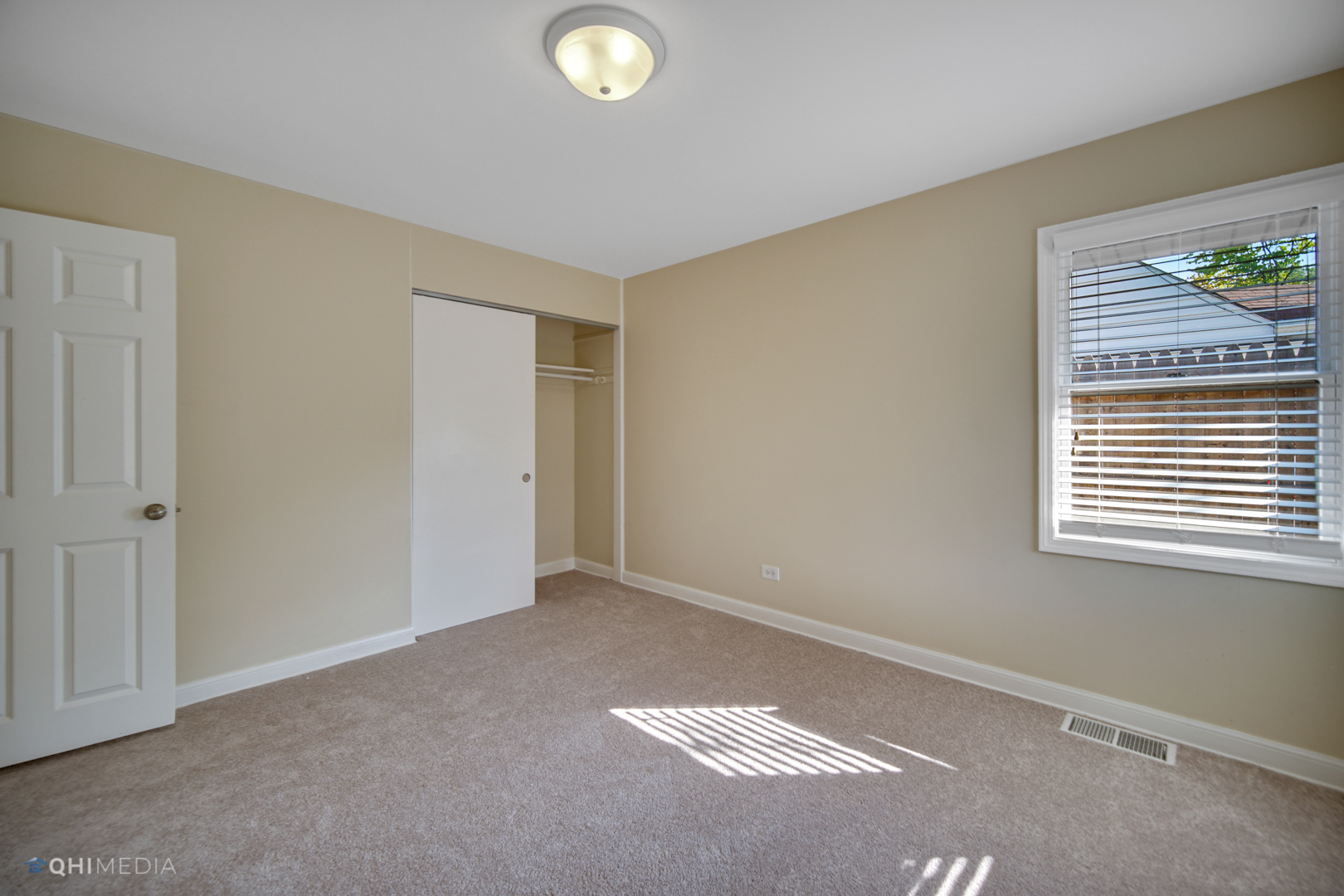 1217 183rd Street Homewood, IL 60430 - Photo 13 of 19 a view of an empty room with a window