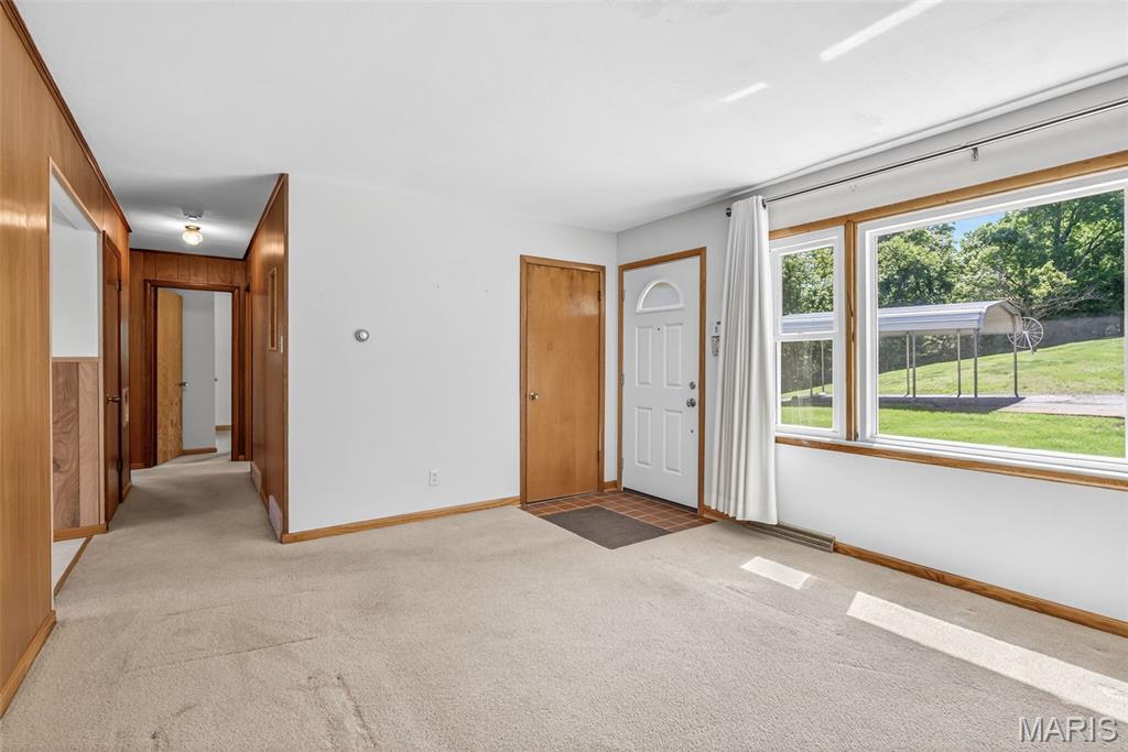 6525 Antire Road High Ridge, MO 63049 - Photo 11 of 46