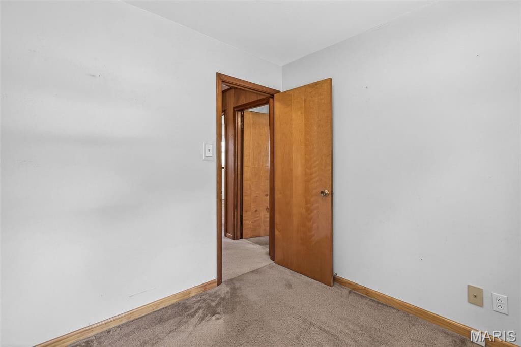 6525 Antire Road High Ridge, MO 63049 - Photo 19 of 46