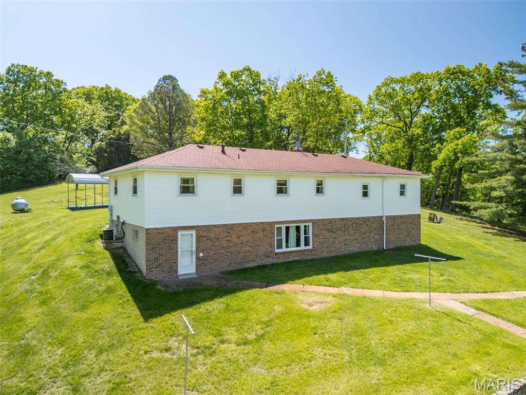 6525 Antire Road High Ridge, MO 63049 - Photo 6 of 46