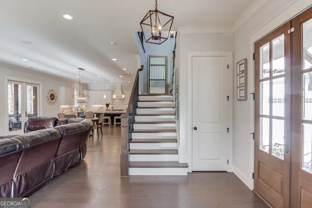 $1,109,500 | 6444 Point Twenty Two, Gainesville, GA 30506