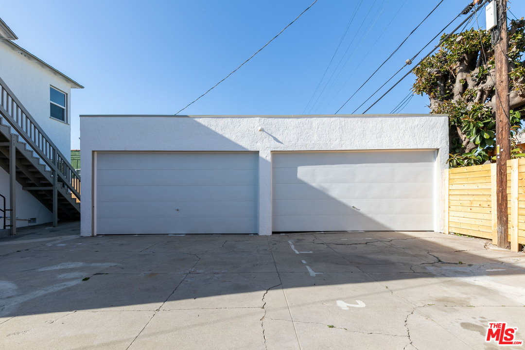3036 Virginia Road, Unit 1 Los Angeles, CA 90016 - Photo 19 of 19 Gallery Image 19