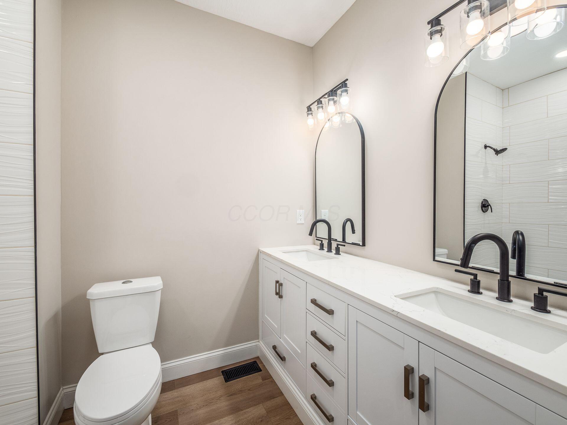 2409 Stratford Road Delaware, OH 43015 - Photo 27 of 50 Primary bathroom