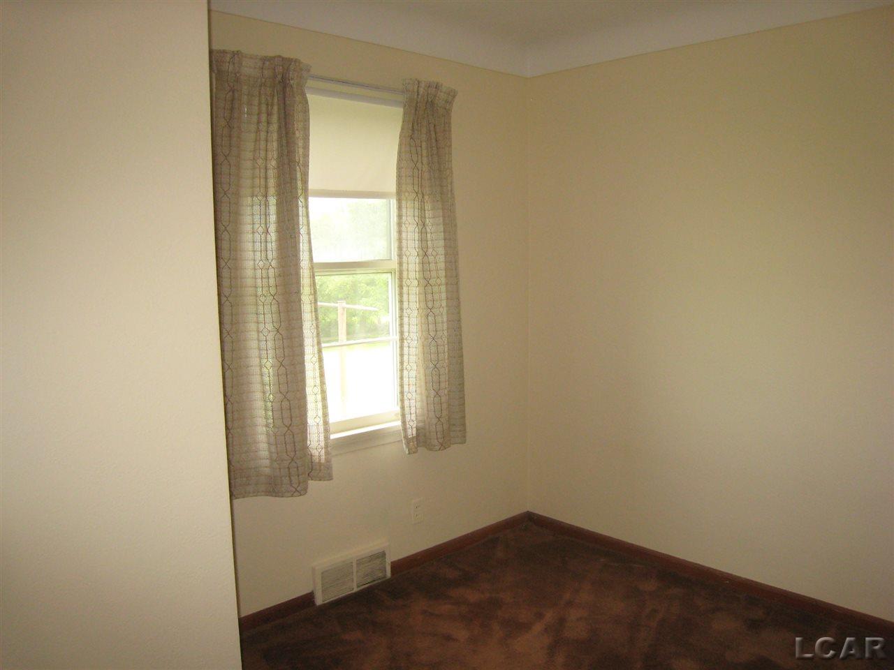 276 Dowell Road Deerfield, MI 49238 - Photo 12 of 24 31253608-11.JPG