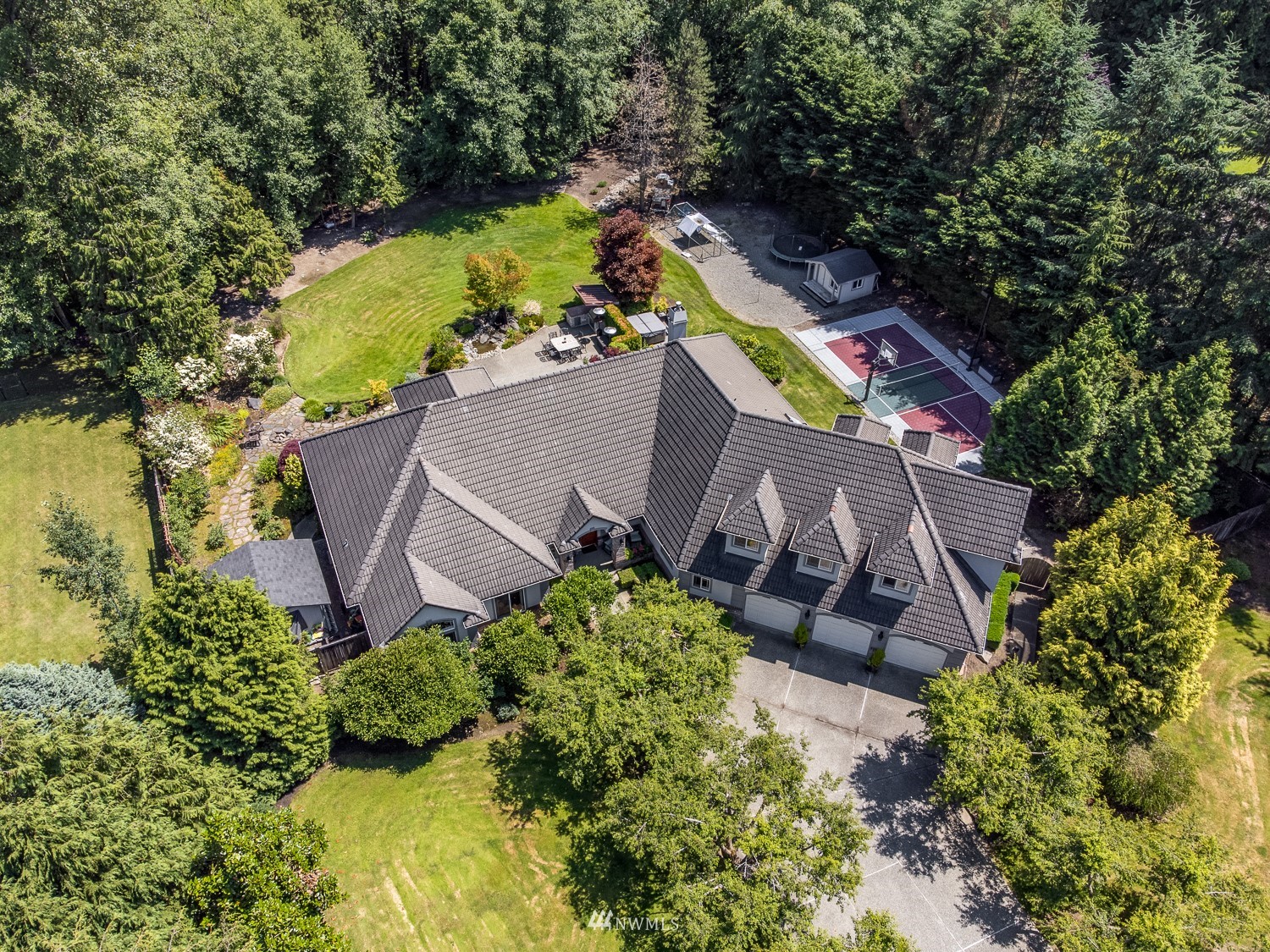 13819 3rd Drive Southeast Everett, WA 98208 - Photo 1 of 39 an aerial view of a house