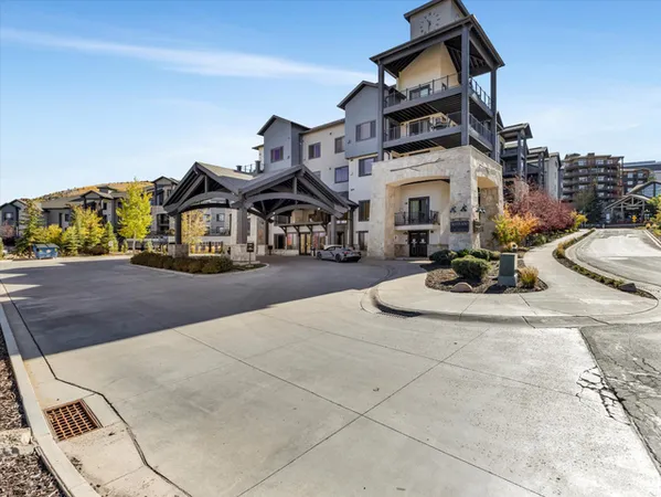 $2,000 | 2669 Canyons Resort Drive, Unit 310 AB, Park City, UT 84098