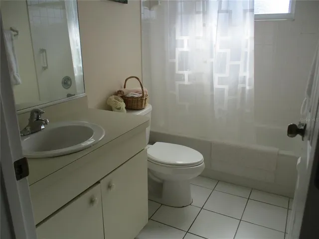 $275,000 | 1620 Fairway Trace, Unit A, Palmetto, FL 34221