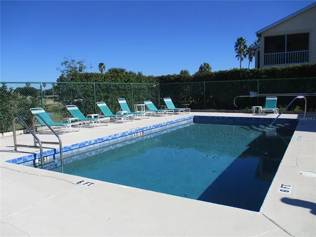 $275,000 | 1620 Fairway Trace, Unit A, Palmetto, FL 34221
