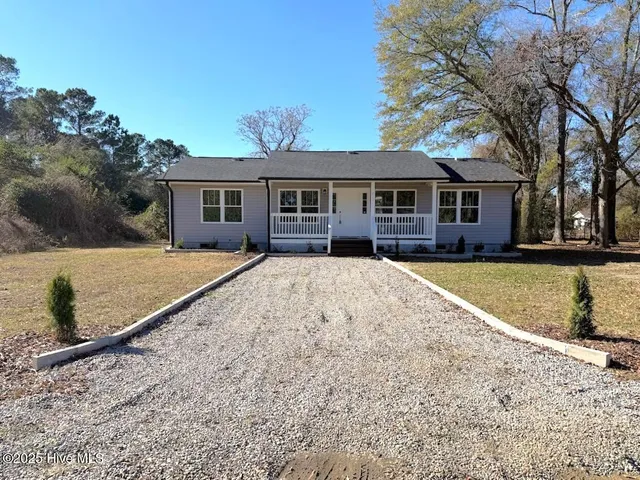 $195,000 | 811 Anne Street, Laurinburg, NC 28352