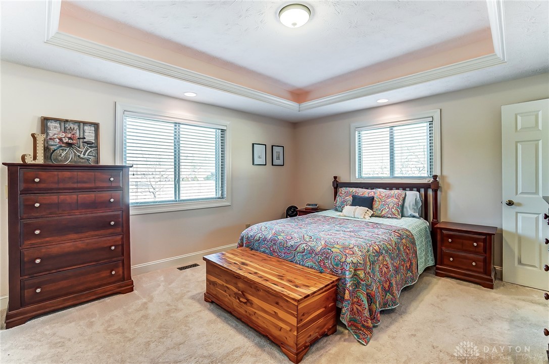 2218 East Rahn Road Dayton, OH 45440 - Photo 17 of 37 Gallery Image 17