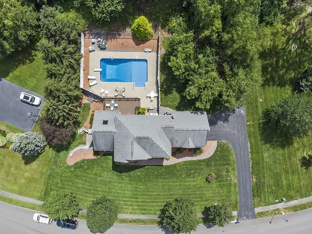 12 Chicory Road Westford, MA 01886 - Photo 30 of 32 Gallery Image 30