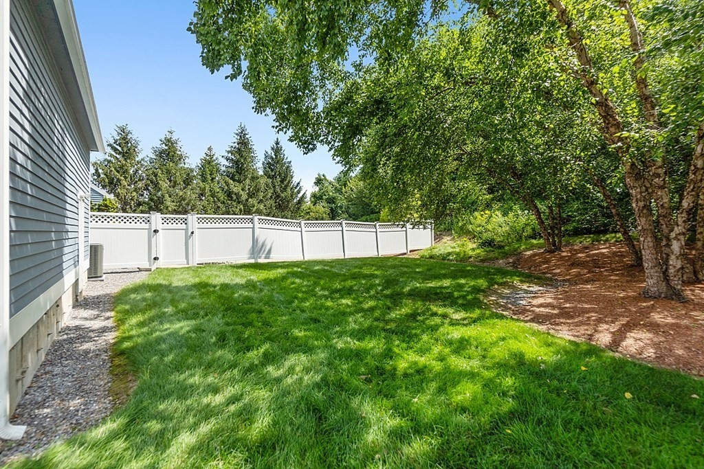 12 Chicory Road Westford, MA 01886 - Photo 4 of 32 Gallery Image 4