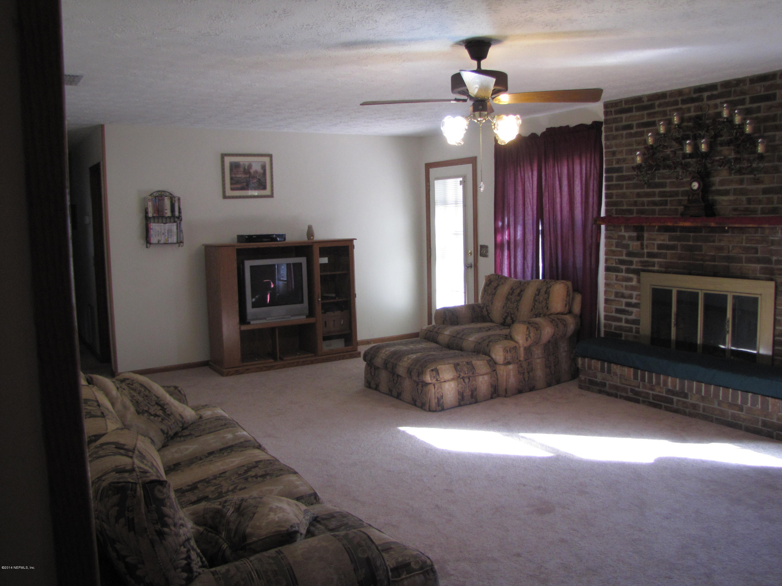 807 Blair Road Jacksonville, FL 32221 - Photo 3 of 9 IMG_1287