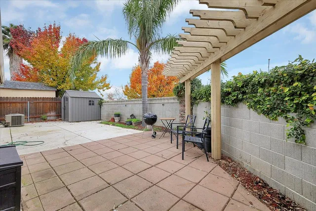 $449,900 | 2049 Stone Wood Loop, Marysville, CA 95901